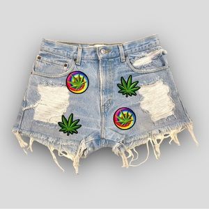 Levis 517 Cut-Off Jean Shorts with Patches Y2K Distressed Blank Red Tab